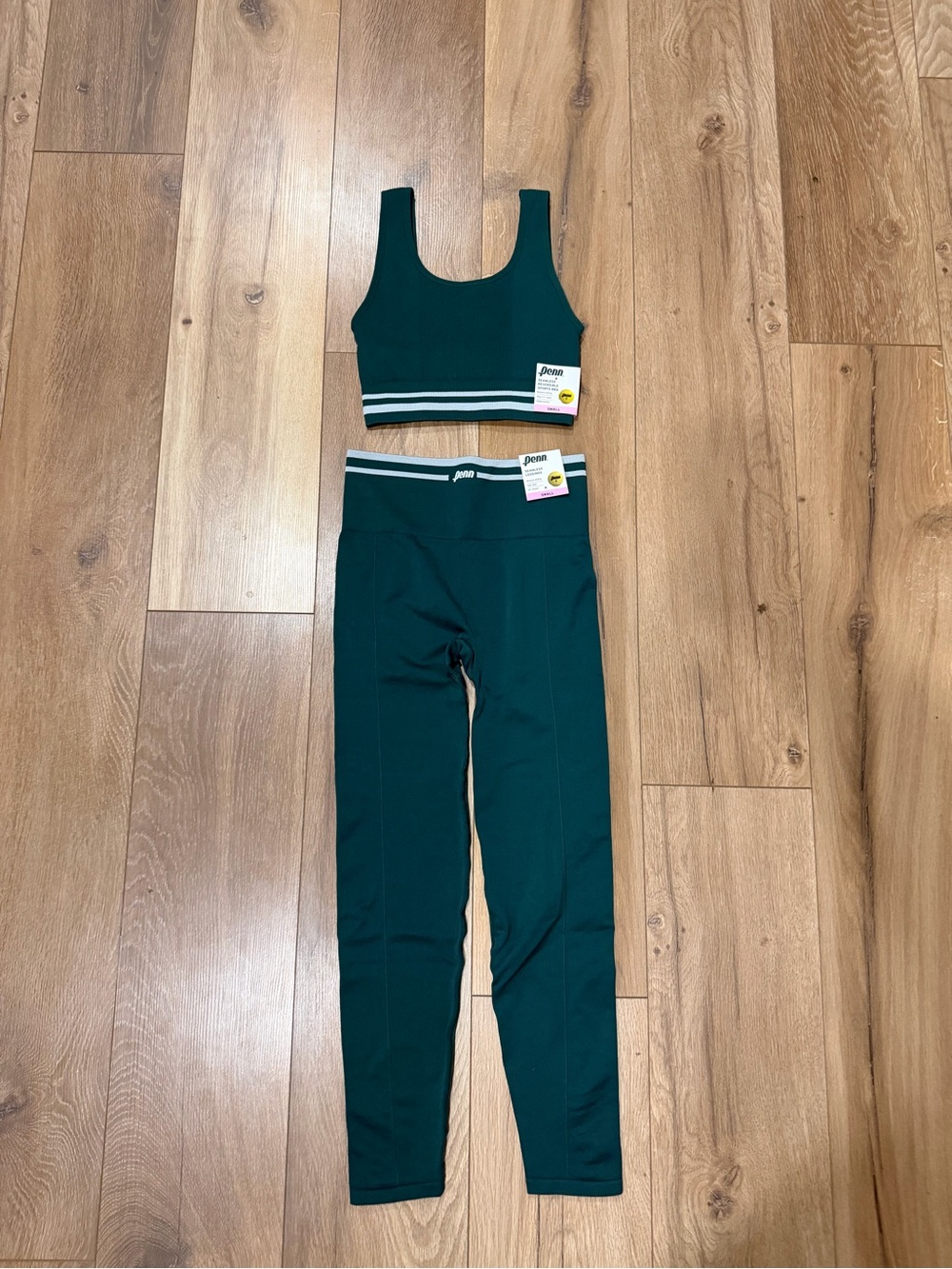 Penn Dark Green Athletic Top with Matching Pants Contrast Trim